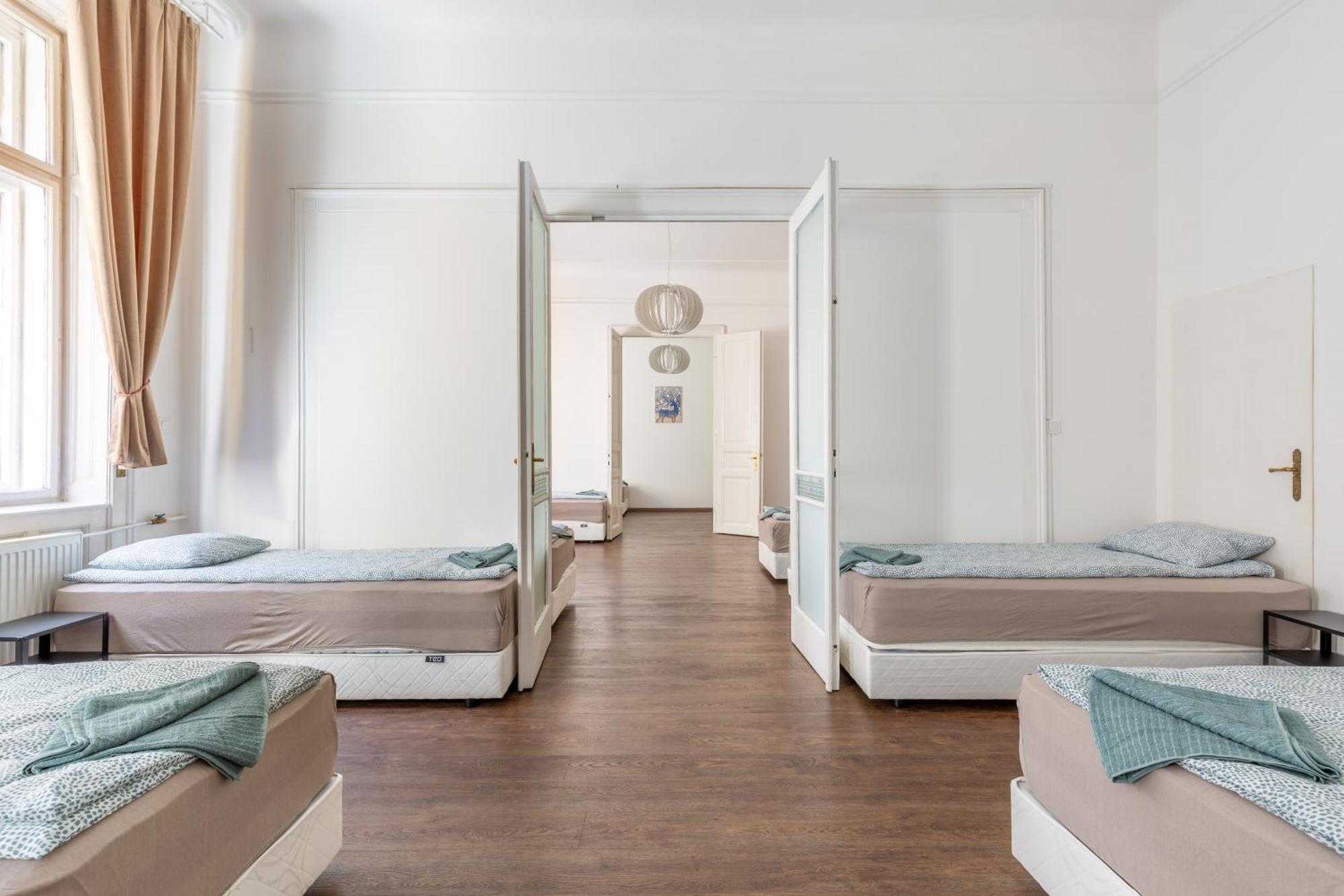 Anker Center By Stn Apartment Budapest