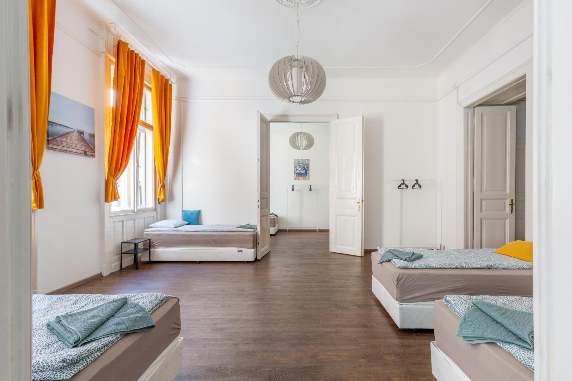 Anker Center By Stn Apartment Budapest